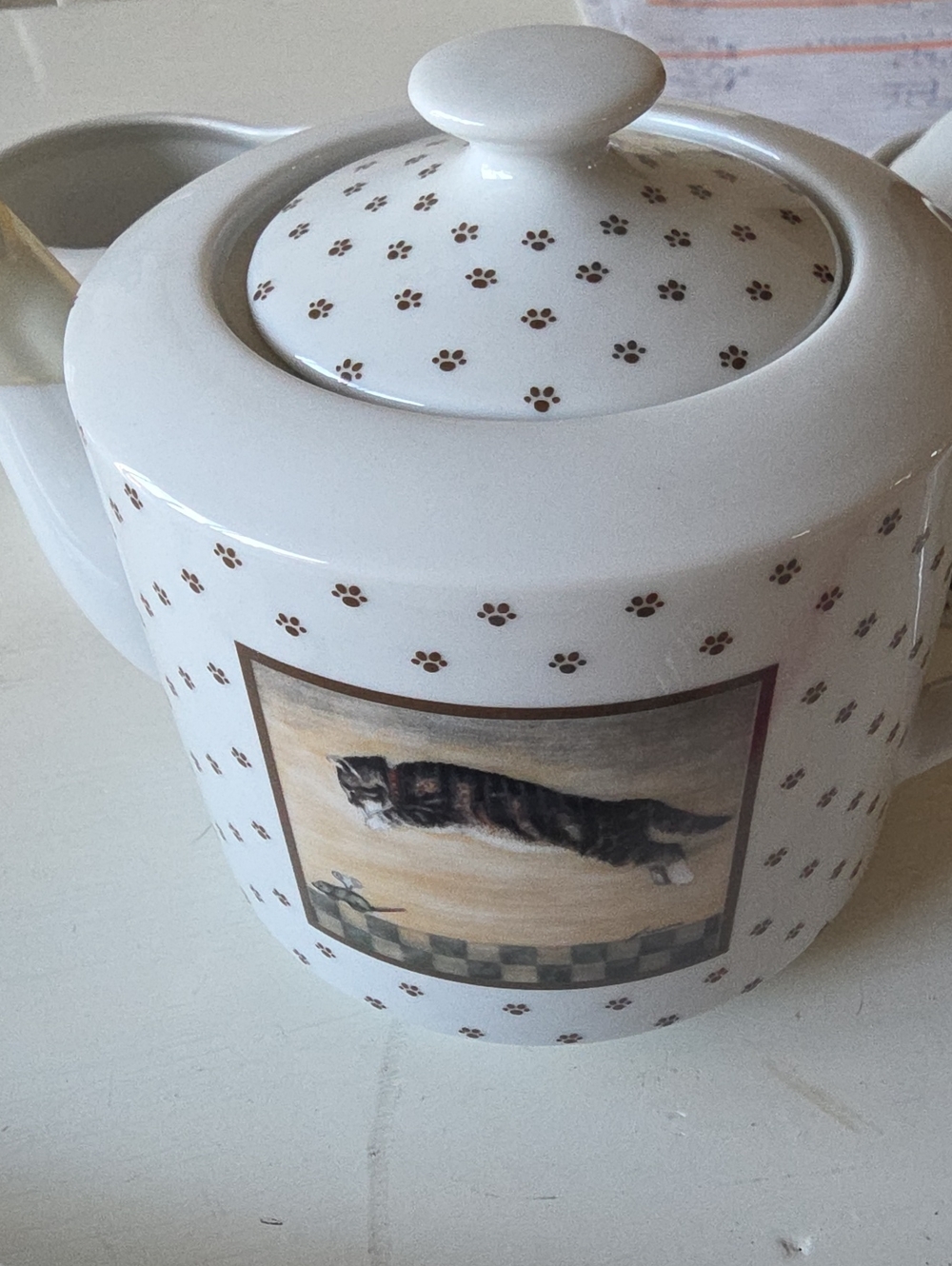 Pouncing Cat Tea Set - Picture 4 of 4